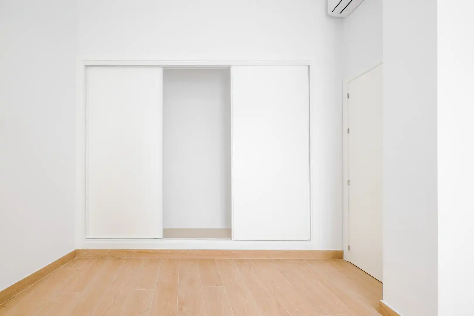 Planta baja en venta en Calle San Agustín, 13, Centro