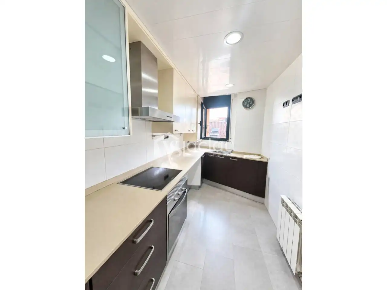 Cocina de Dúplex en venta en Olesa de Montserrat, Barcelona