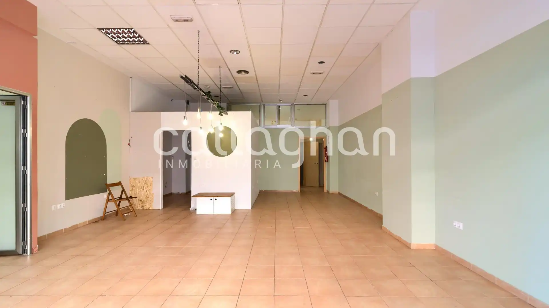 Local de alquiler en Valencia con Aire acondicionado