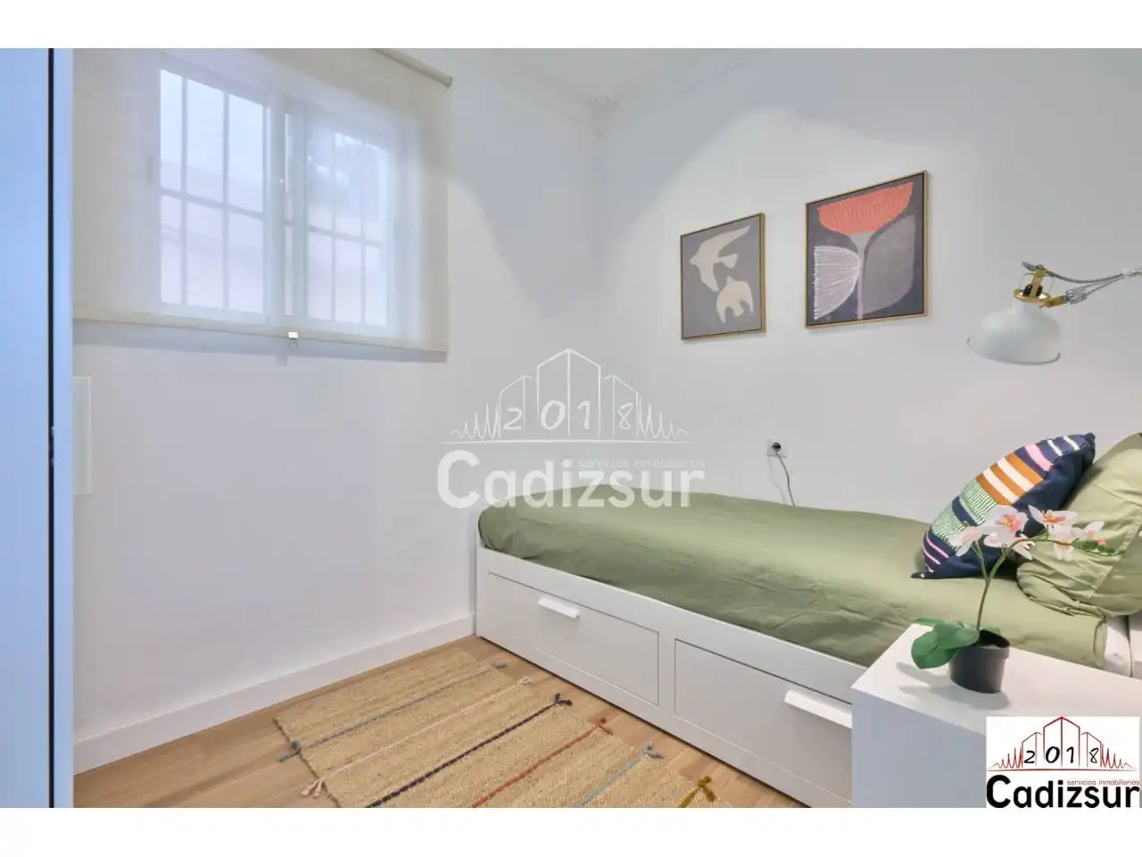 Habitación de Piso en venta en Cádiz con Trastero y Amueblado