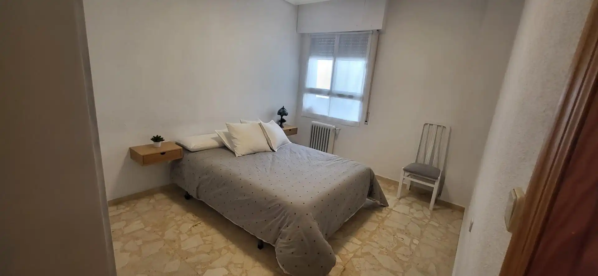 Bedroom of Flat for rent in Albacete  with Heating, Furnished and Balcony