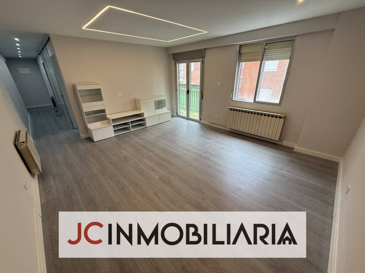 Piso en venta en Valladolid Capital con Calefacción, Terraza y Balcón