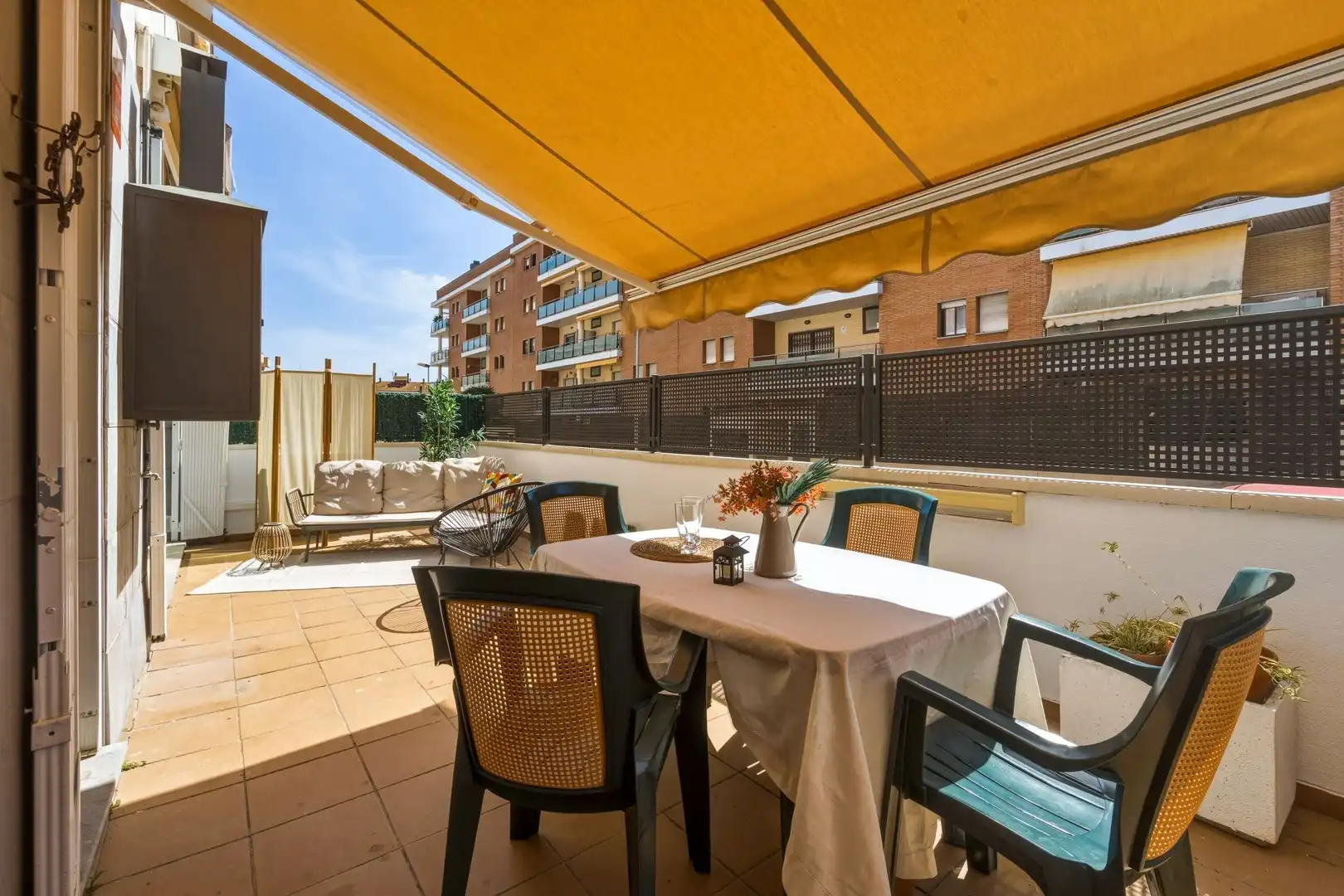 Terrasse von Wohnung zum Verkauf in Lloret de Mar mit Klimaanlage, Heizung und Terrasse