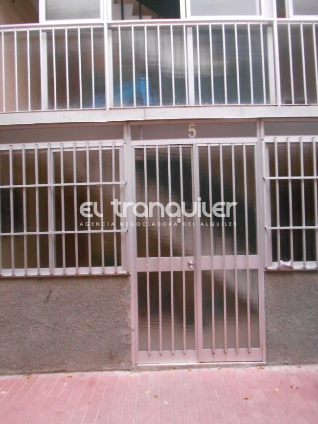 Flat to rent in  Madrid Capital  with Air Conditioner, Furnished and Washing machine