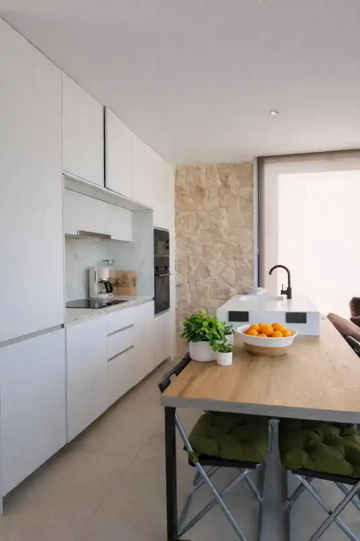 Cuina de Casa o xalet de lloguer en Sant Josep de sa Talaia amb Aire condicionat, Jardí privat i Traster