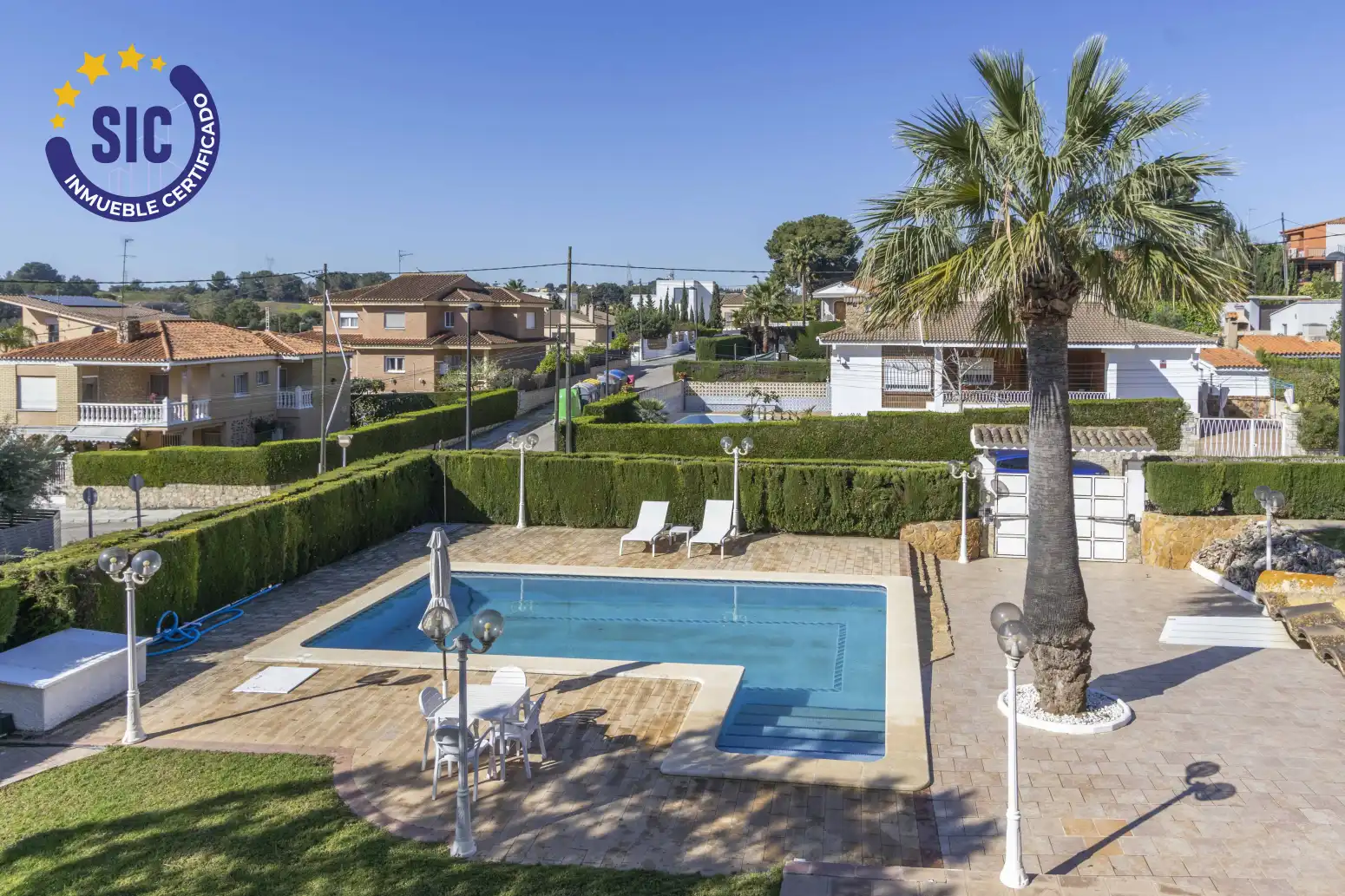 Piscina de Casa o xalet en venda en Torrent amb Aire condicionat, Calefacció i Jardí privat