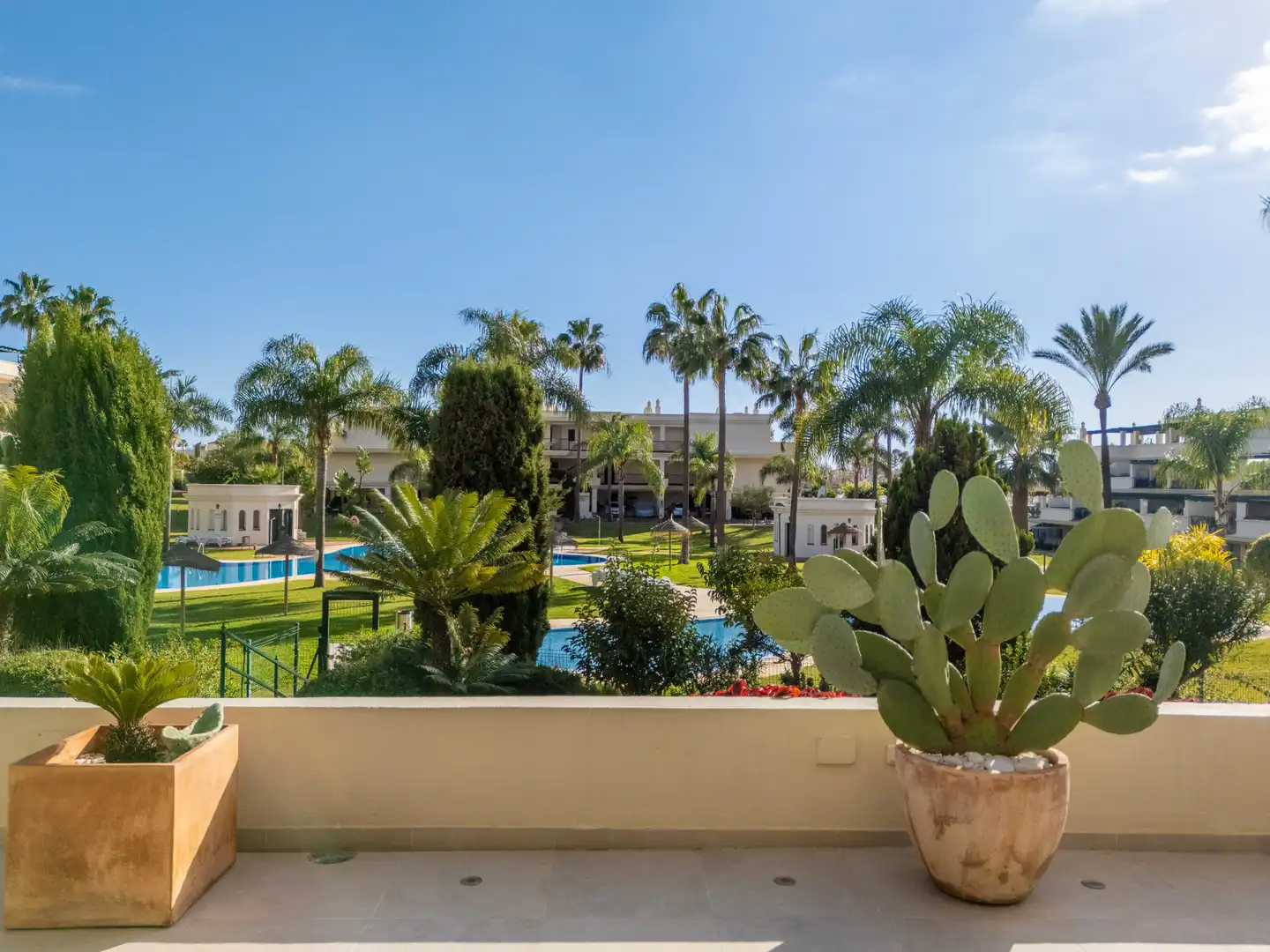 Apartament amb piscina en venda a Nueva Andalucía, imagen 29