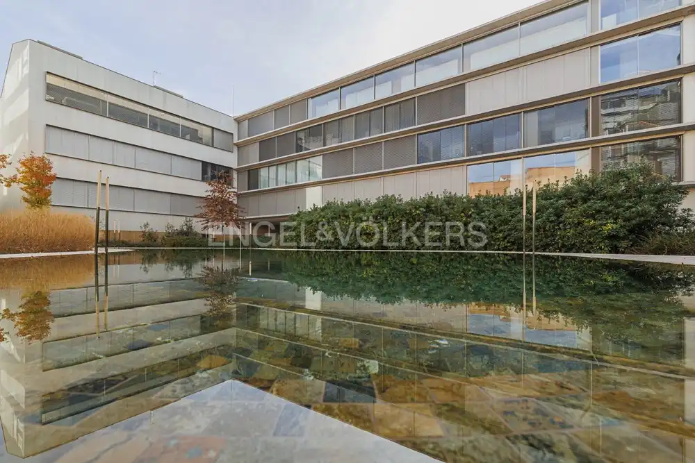 Vista exterior de Piso de alquiler en Madrid con Aire acondicionado, Calefacción y Trastero