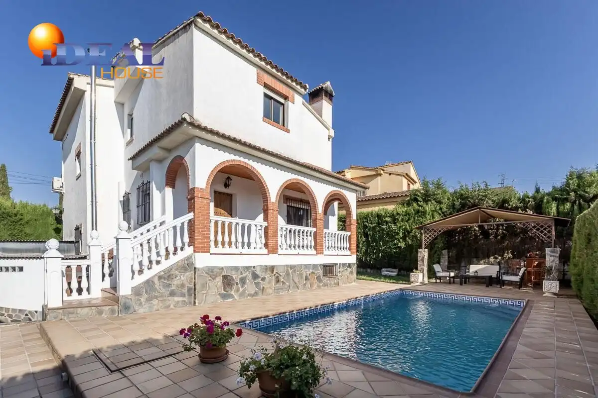 Casa o xalet en venda a Gójar