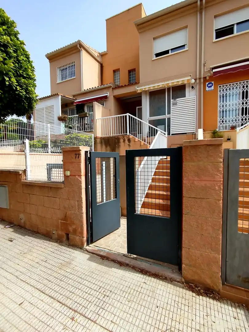 Exterior view of Detached homes for sale in La Nucia  with Air Conditioner, Heating and Private garden