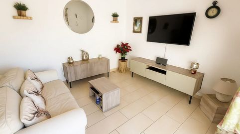 Foto 3 de Piso en venta en N-340, 147, Puerto de la Duquesa, Manilva