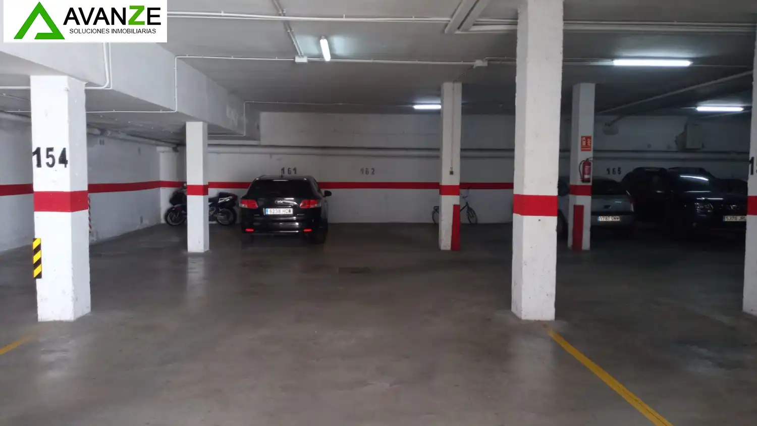 Parking de Piso en venta en Mérida con Calefacción y Trastero