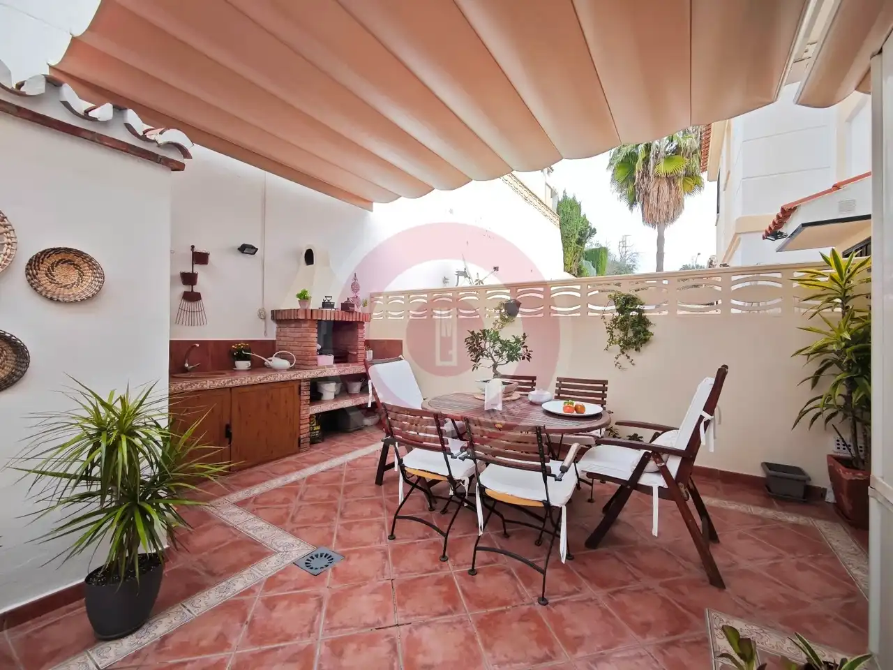 Terrassa de Casa adosada en venda en Vélez-Málaga amb Aire condicionat, Terrassa i Moblat