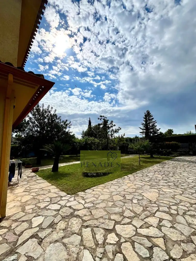 Jardí de Casa o xalet en venda en Ontinyent