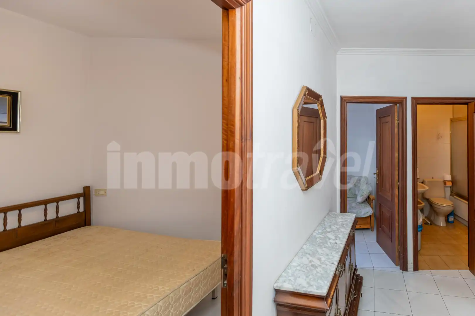Dormitori de Casa adosada en venda en Sanxenxo amb Terrassa, Moblat i Forn