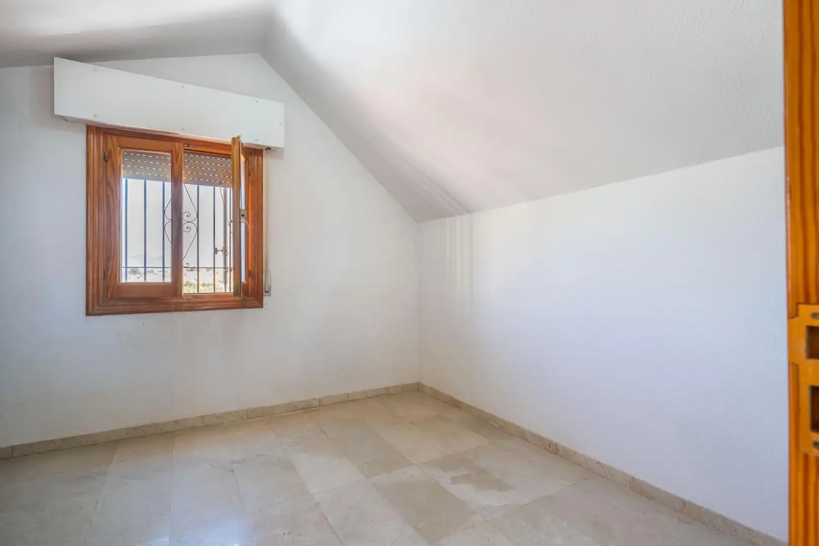 Casa amb piscina en venda a Avenida de Las Alpujarras 6, imagen 31