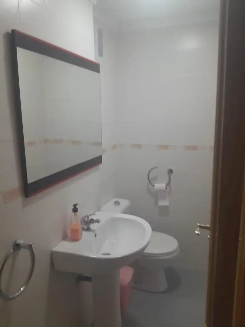 Badezimmer von Wohnung zum Verkauf in Crevillent mit Klimaanlage, Möbliert und Balkon
