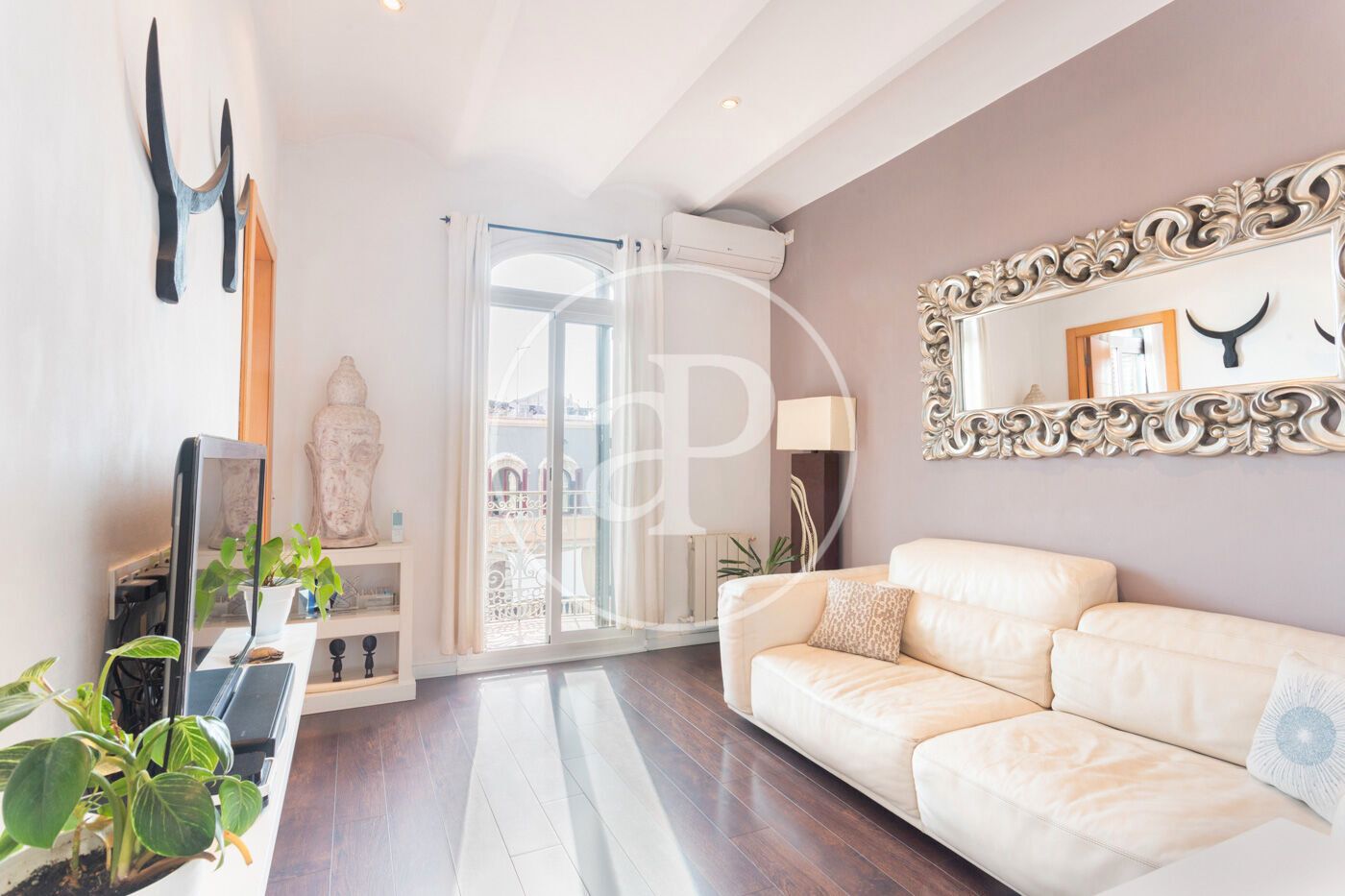 Living room of Flat to rent in  Barcelona Capital  with Air Conditioner, Heating and Furnished