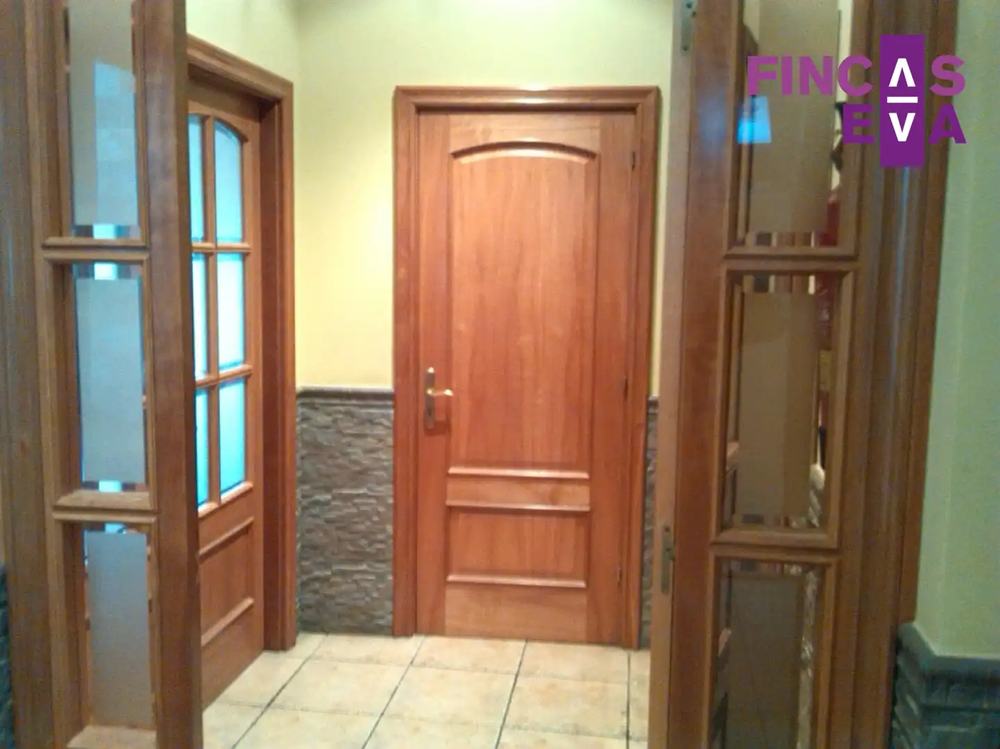 Casa o chalet en venta en Sant Vicenç Dels Horts con Calefacción, Terraza y Trastero