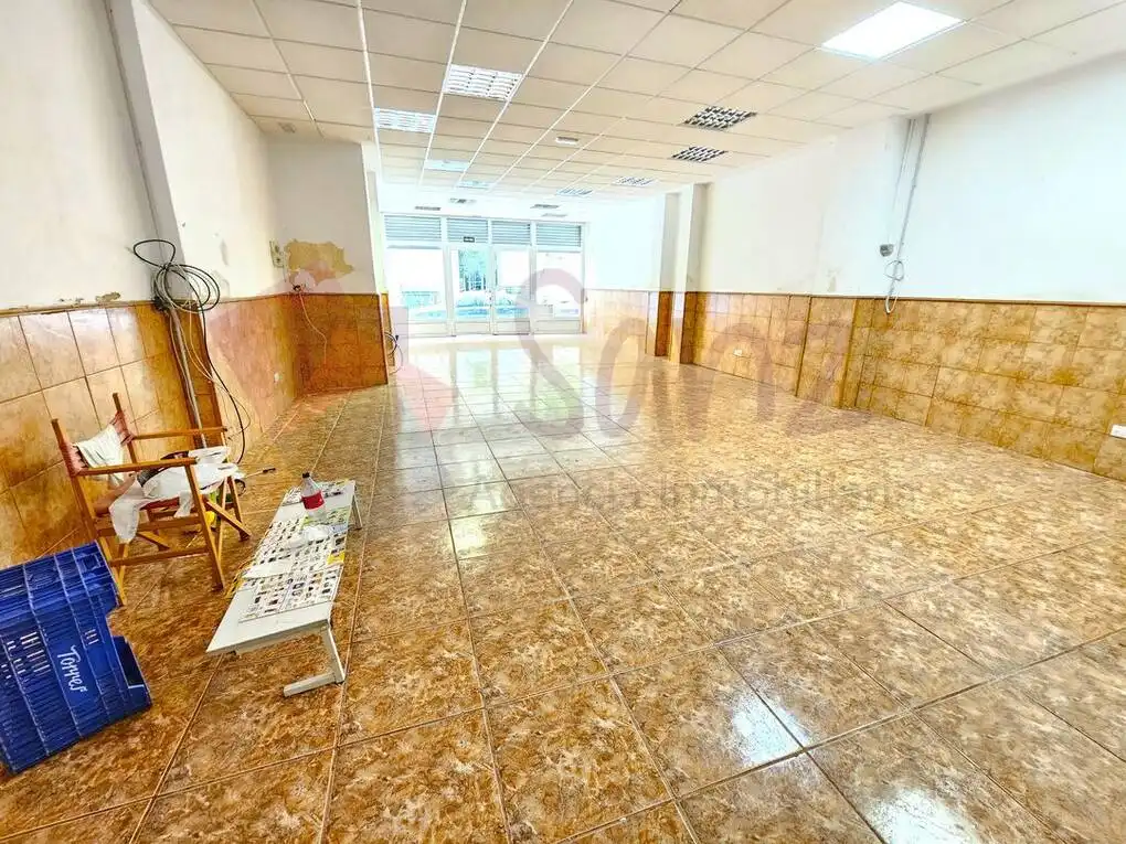 Geschaftsraum zum Verkauf in  Logroño