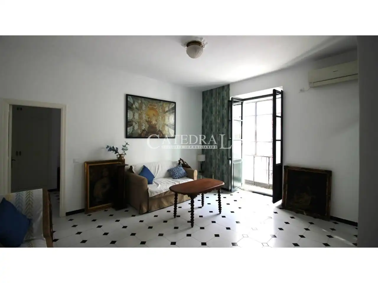 Habitación de Apartamento de alquiler en Sevilla con Aire acondicionado, Amueblado y Balcón