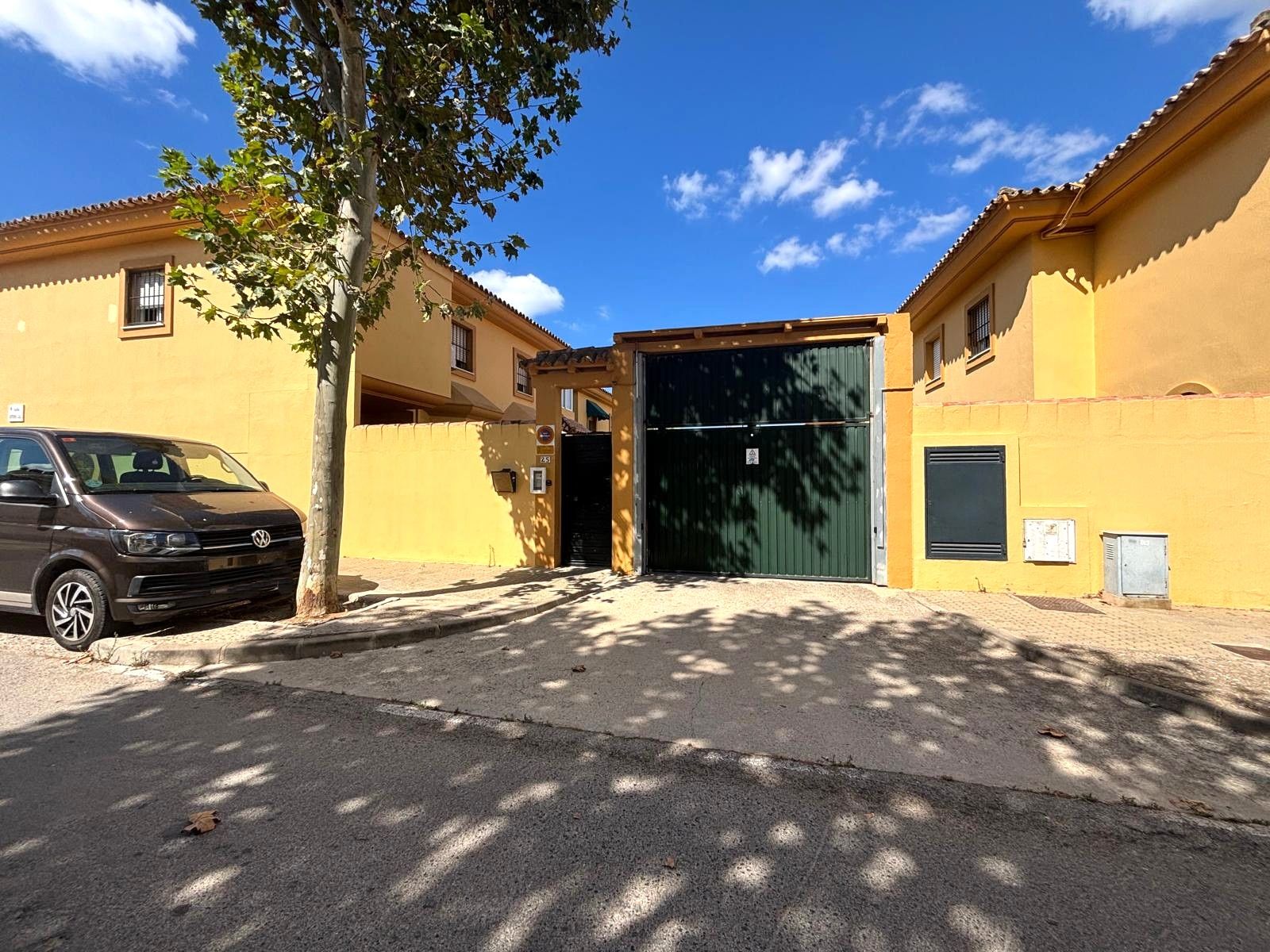 Vista exterior de Casa adosada en venta en Puerto Real