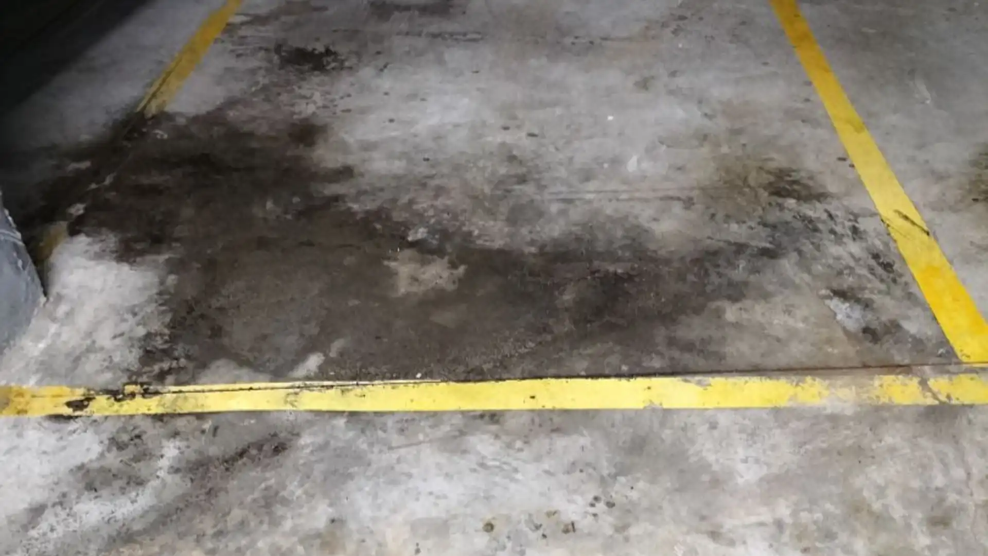 Garaje de alquiler en Calle Leonardo Rucabado, 34, Brazomar