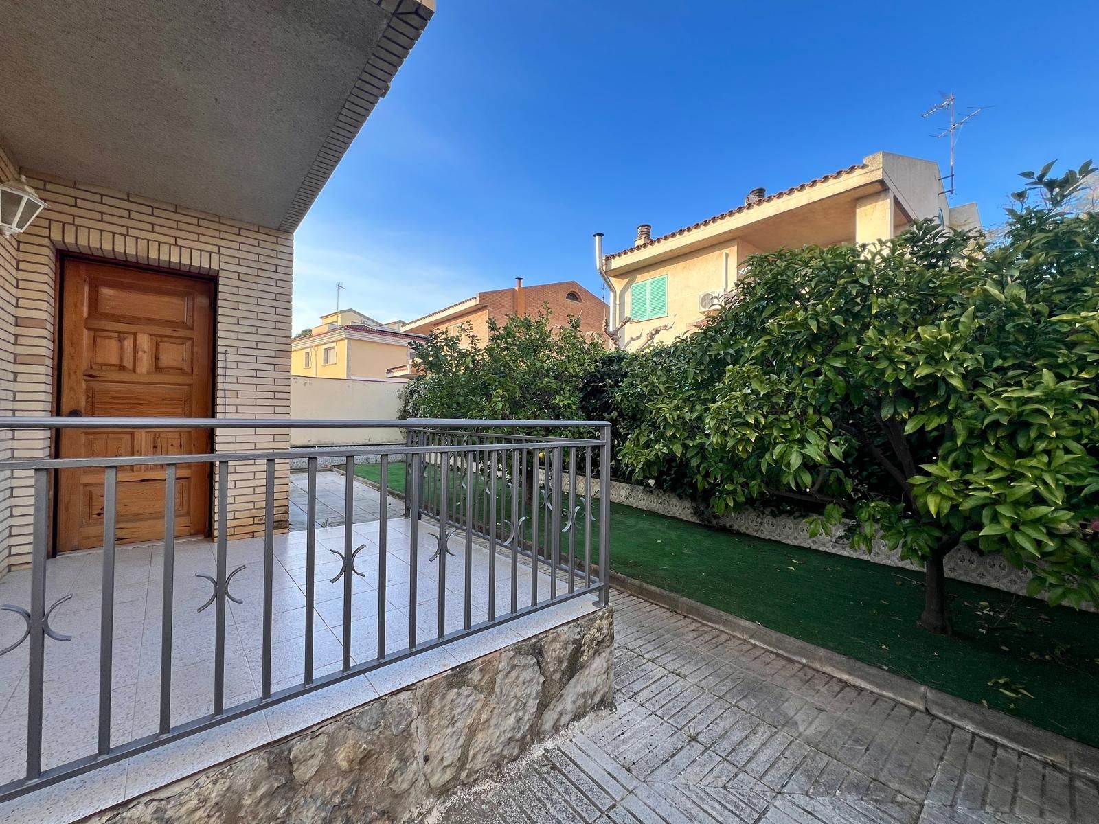 Exterior view of House or chalet for rent in Salou  with Heating, Terrace and Storage room