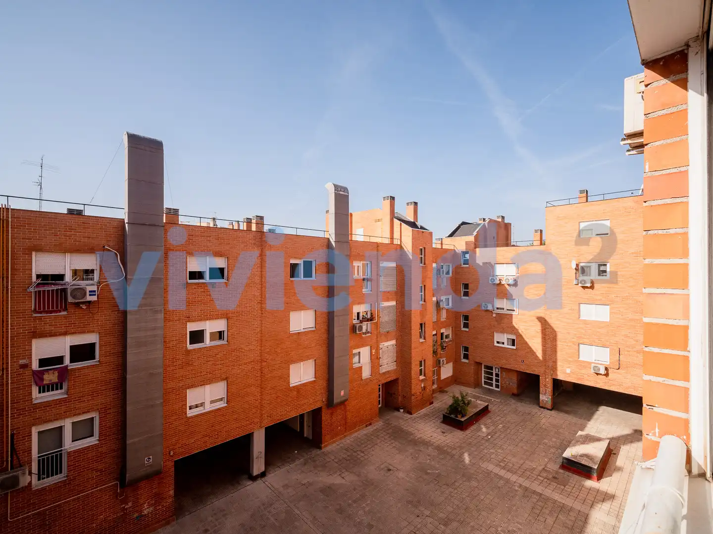 Exterior view of Flat for sale in Madrid  with Heating