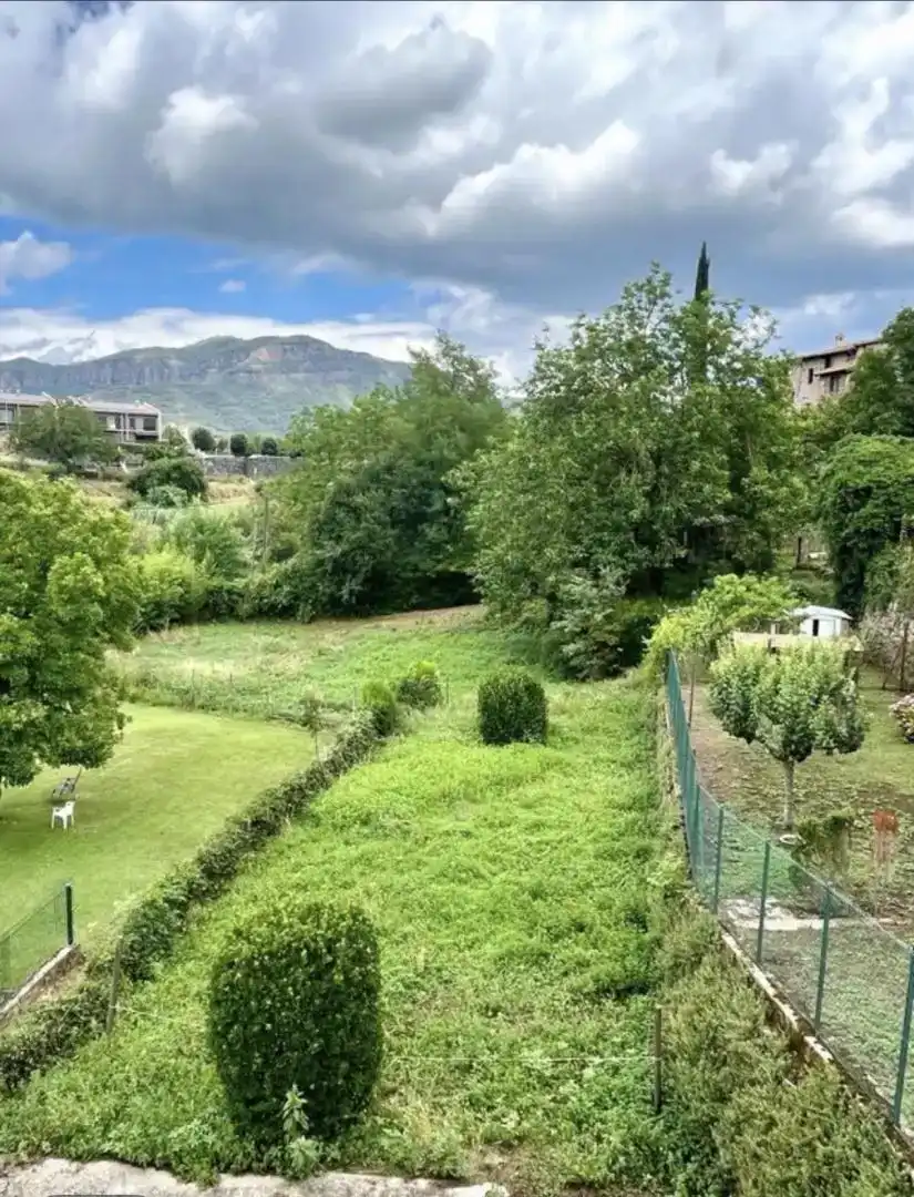 Finca rústica en venda en Santa Pau amb Aire condicionat i Balcó