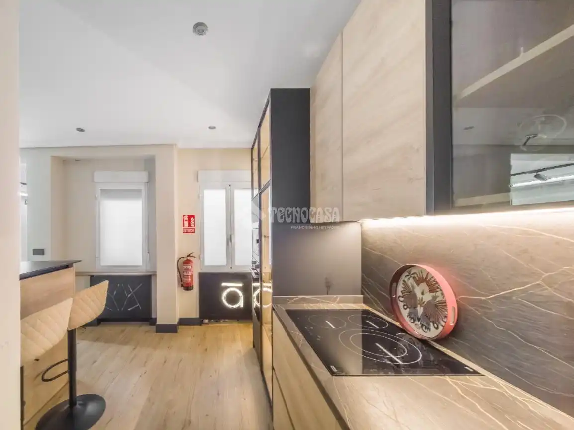 Kitchen of Flat for rent in Madrid  with Air Conditioner and Balcony