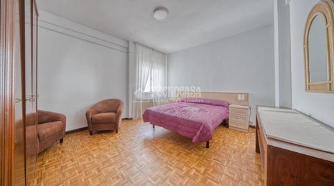 Foto 2 de Piso en venta en Delicias, Valladolid