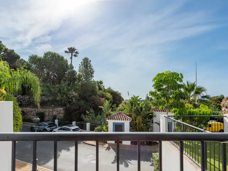 Apartamento con piscina en venta en Benahavís pueblo, imagen 15