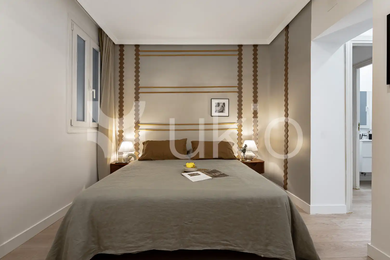 Habitación de Apartamento de alquiler en Madrid con Aire acondicionado, Calefacción y Amueblado