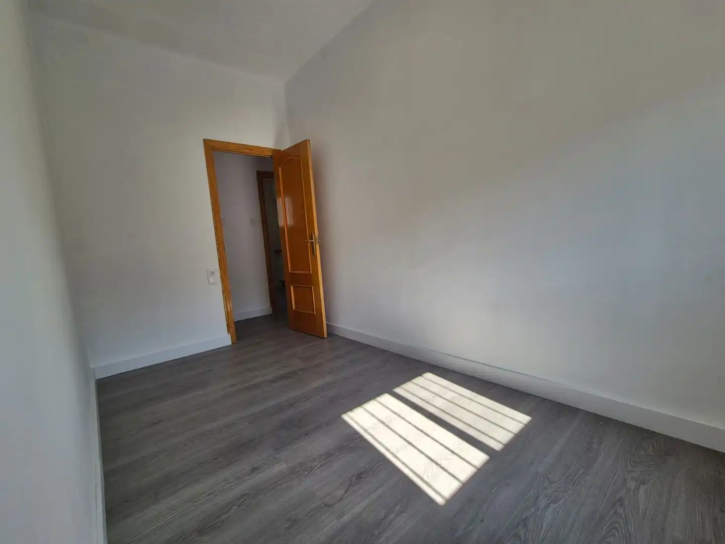 Habitación de Casa o chalet en venta en Gilet con Aire acondicionado, Terraza y Balcón