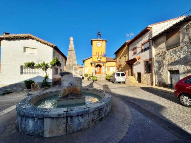 Casa-chalet en Venta en Mayor de los Cuatro Caños en Arbancón