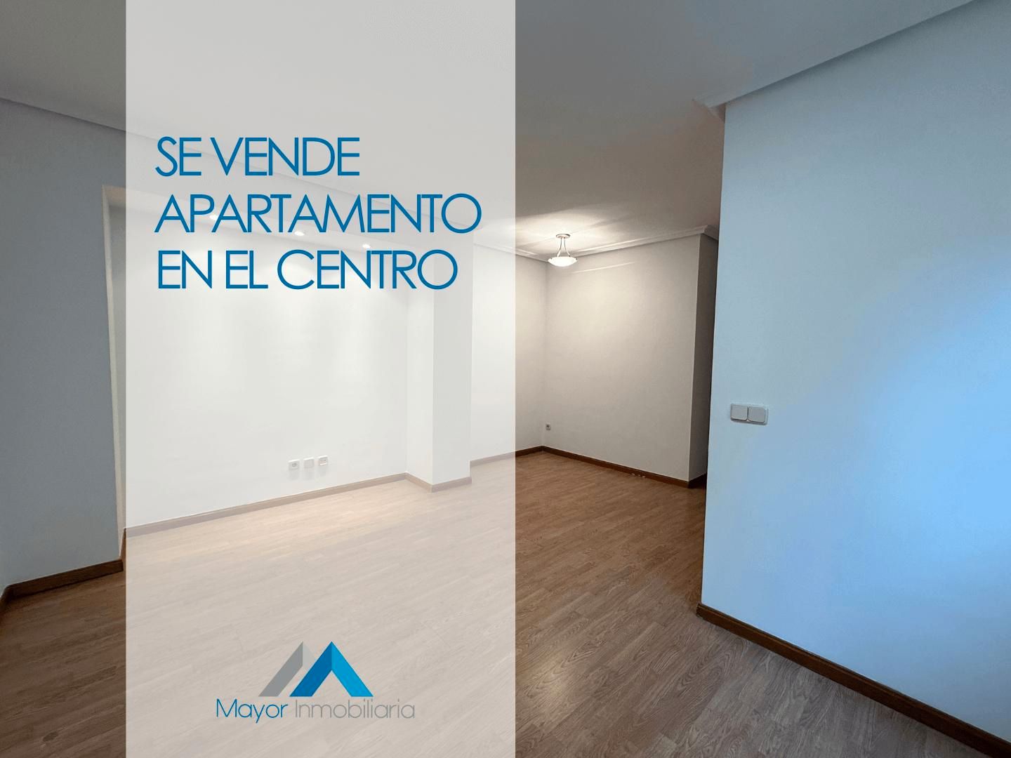 Exterior view of Apartment for sale in Alcalá de Henares  with Air Conditioner, Heating and Parquet flooring
