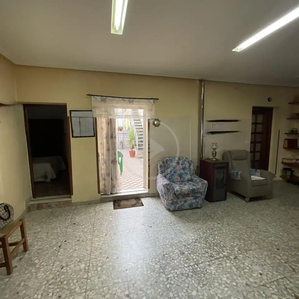 Casa o xalet en venda en Linares amb Aire condicionat i Terrassa