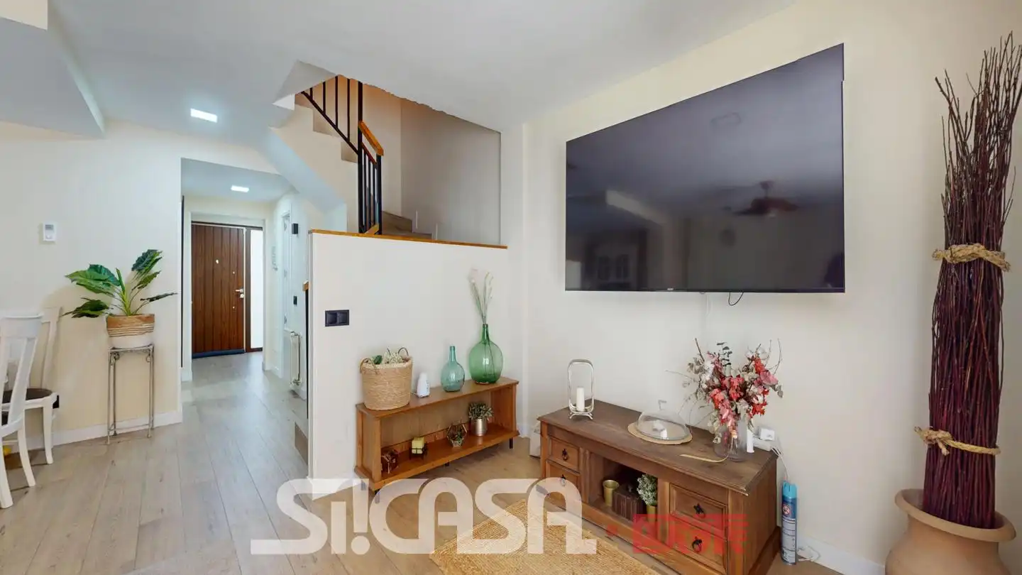 Casa adosada en venta en Parla con Aire acondicionado, Calefacción y Terraza
