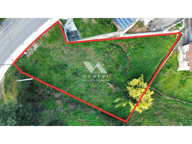 Terreno en Venta en Calle estrada as airas en Toén