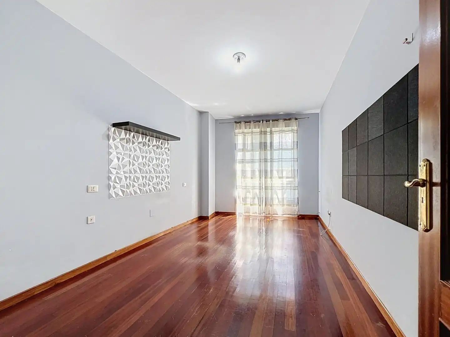 Sala de estar de Piso en venta en Boiro con Calefacción y Trastero