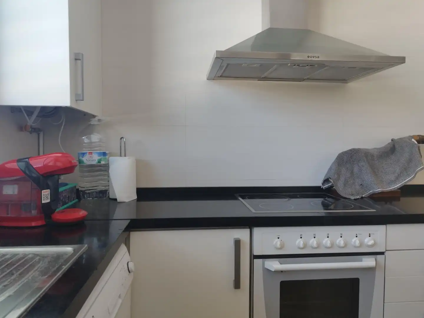 Cocina de Casa o chalet de alquiler en Puerto Real con Aire acondicionado, Jardín privado y Piscina