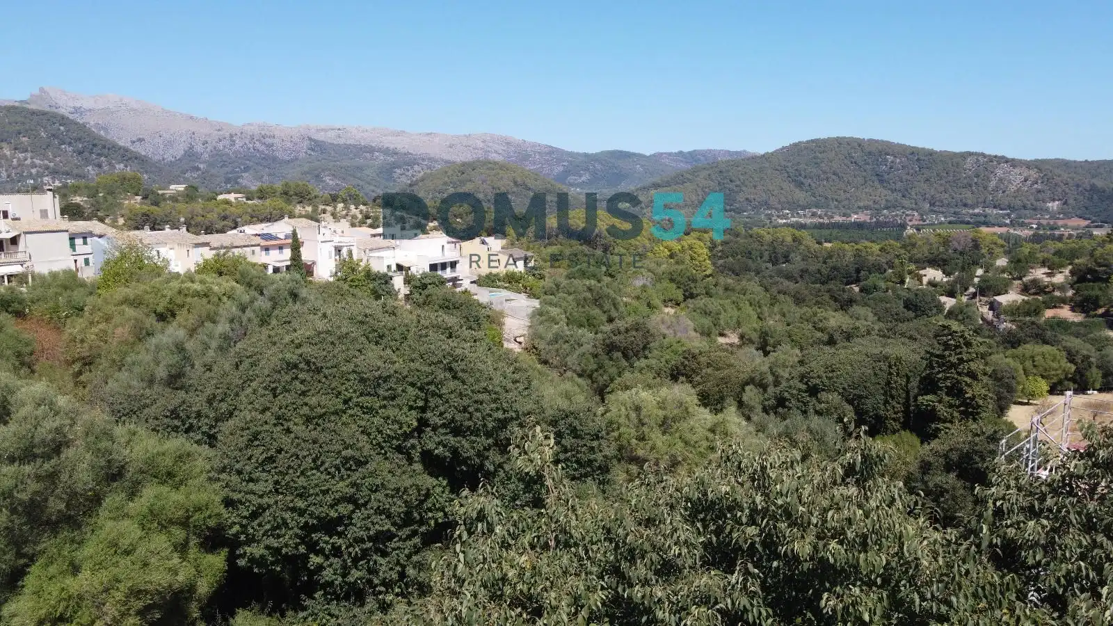 Residential land for sale in Campanet