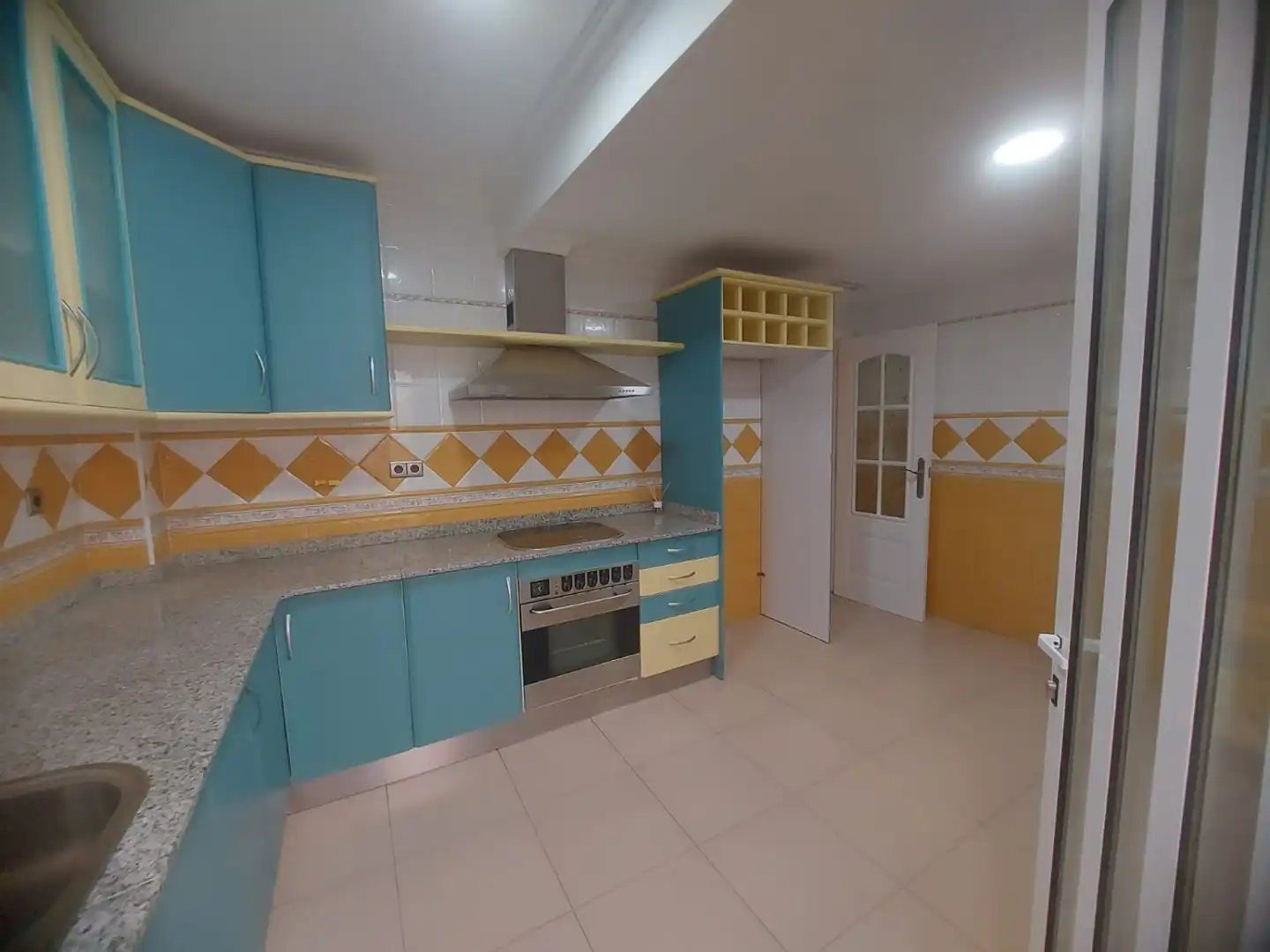 Kitchen of Buildings for sale in Orihuela
