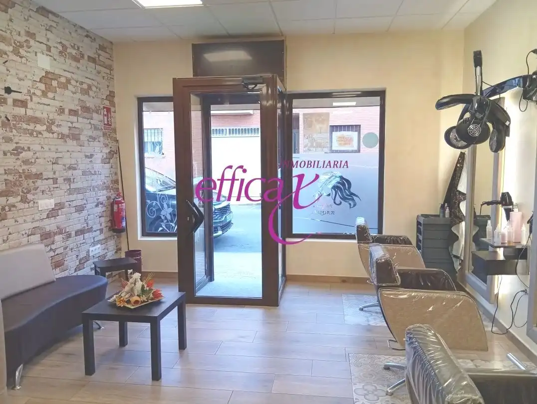 Local comercial en venda a Torrijos