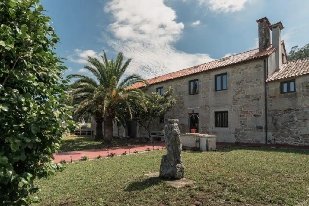 Vista exterior de Casa o chalet en venta en Lousame con Calefacción, Jardín privado y Parquet