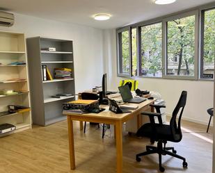 Office to rent in  Barcelona Capital  with Air Conditioner and Heating