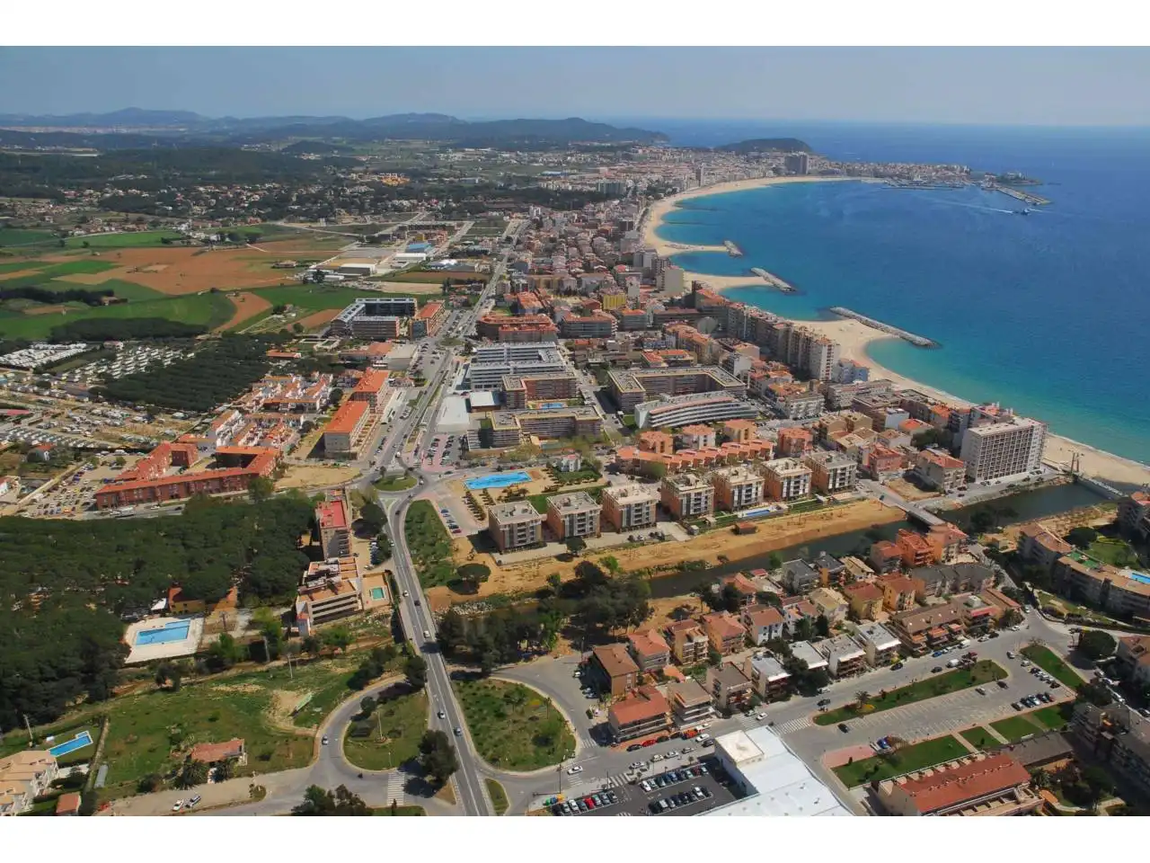 Vista exterior de Residencial de alquiler en Calonge i Sant Antoni