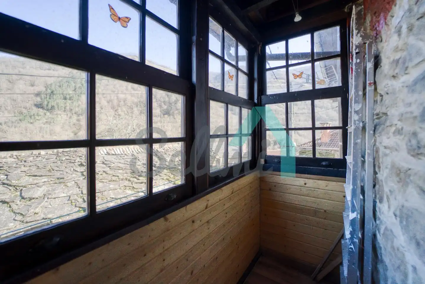 Casa adosada en venda en Aller amb Jardí privat, Terrassa i Traster
