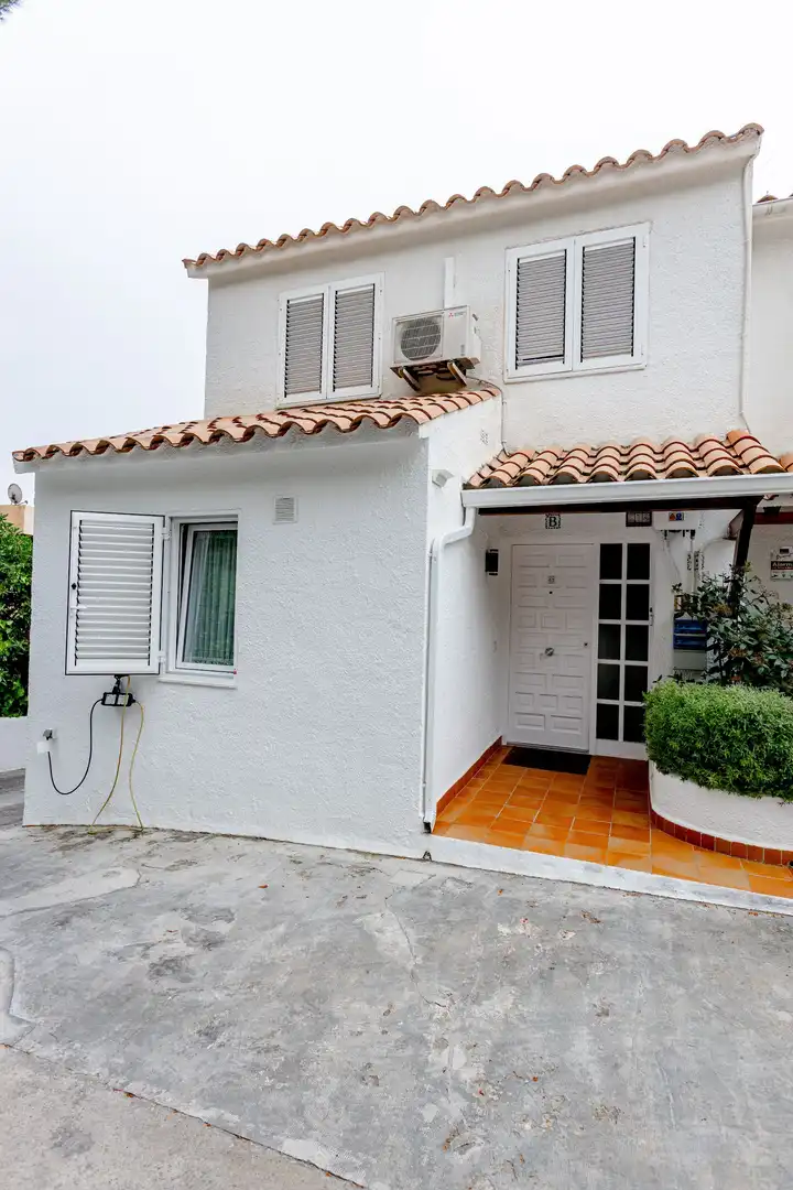 Detached homes for sale in Santíssima Trinitat, Vallpineda - Rocamar